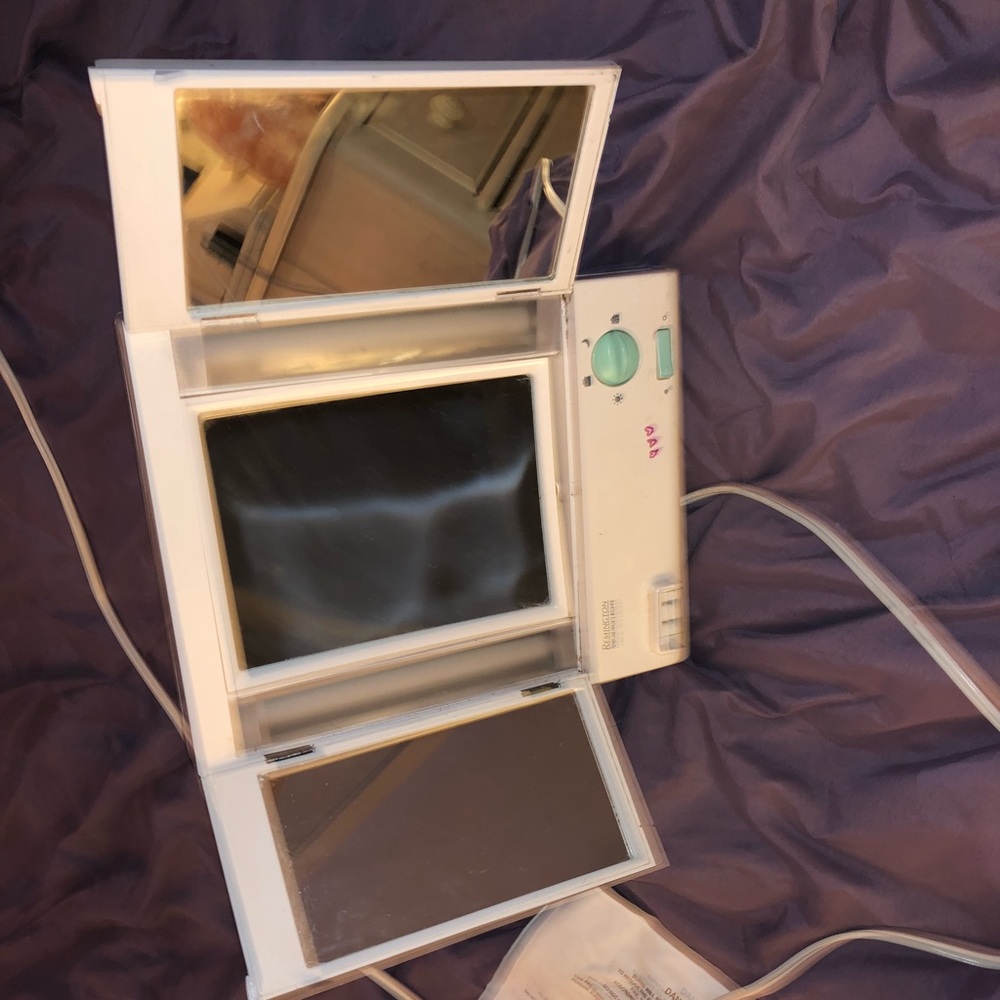 Remington vanity makeup mirror